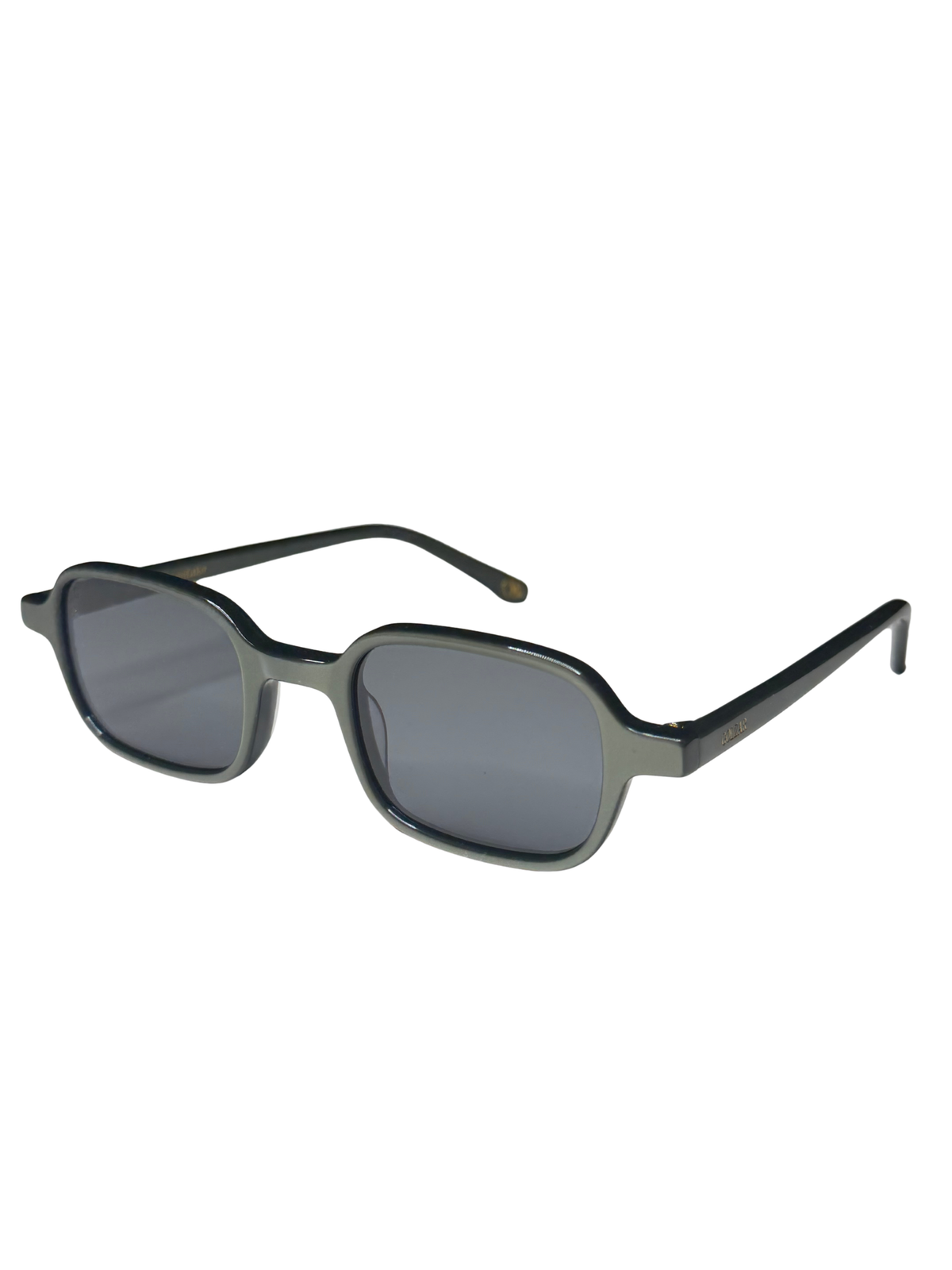 A01- smoke grey